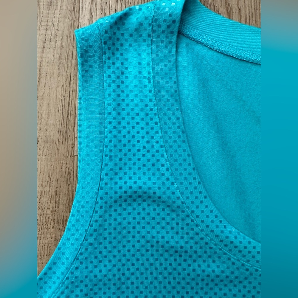 St. John Aqua Teal Blue Shiny Check Tank Blouse Large View 4
